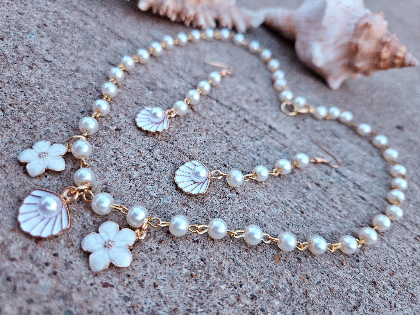 Back to the Beach - Necklace & Earring Set