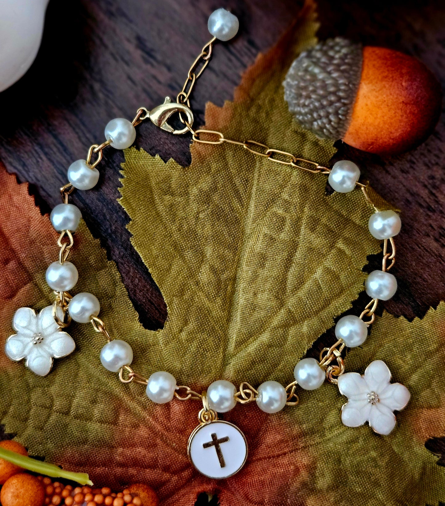 Gold & Pearlized Beaded Charm Bracelet