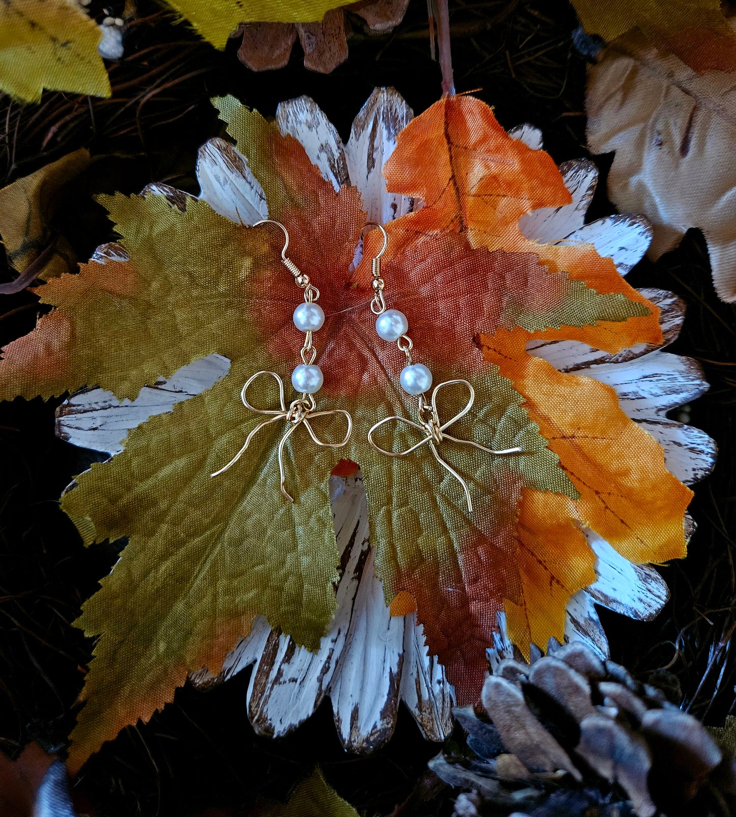 Dangle Wired Bow Earrings